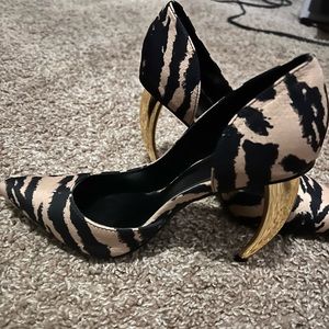 Fashion nova zebra shoes
